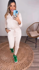 Conjunto em Moletinho com jaqueta bomber