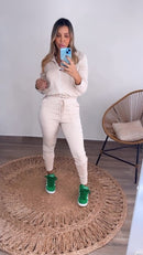 Conjunto em Moletinho com jaqueta bomber